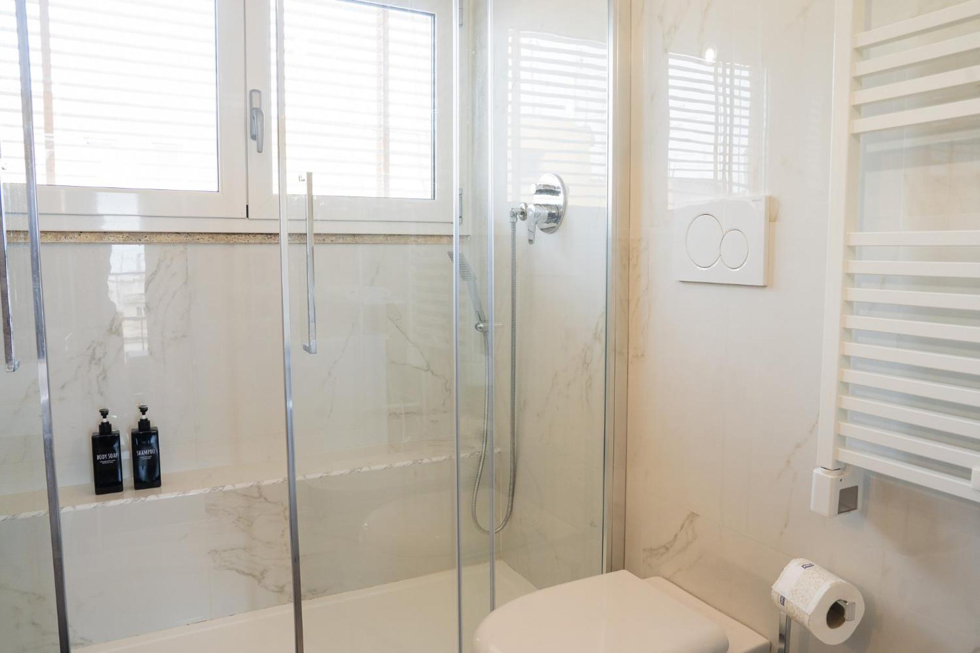 Apartment Attico Esclusivo Trastevere With Rooftop Terrace Rom